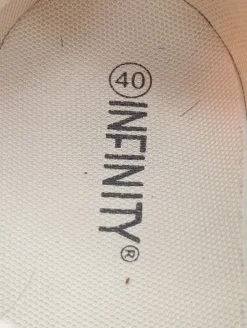 Schnürsneaker Größe 40-infinity New