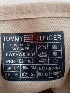Schnürsneaker Größe 39-Tommy Hilfiger New