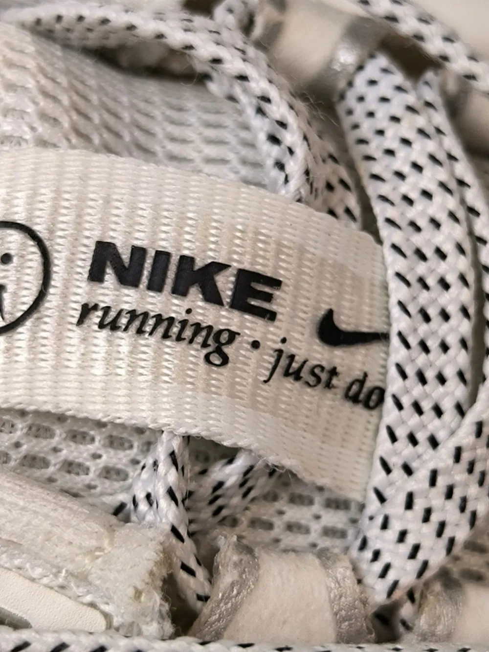 Sneaker>Nike Schnürsneaker Größe 39 wollweiß