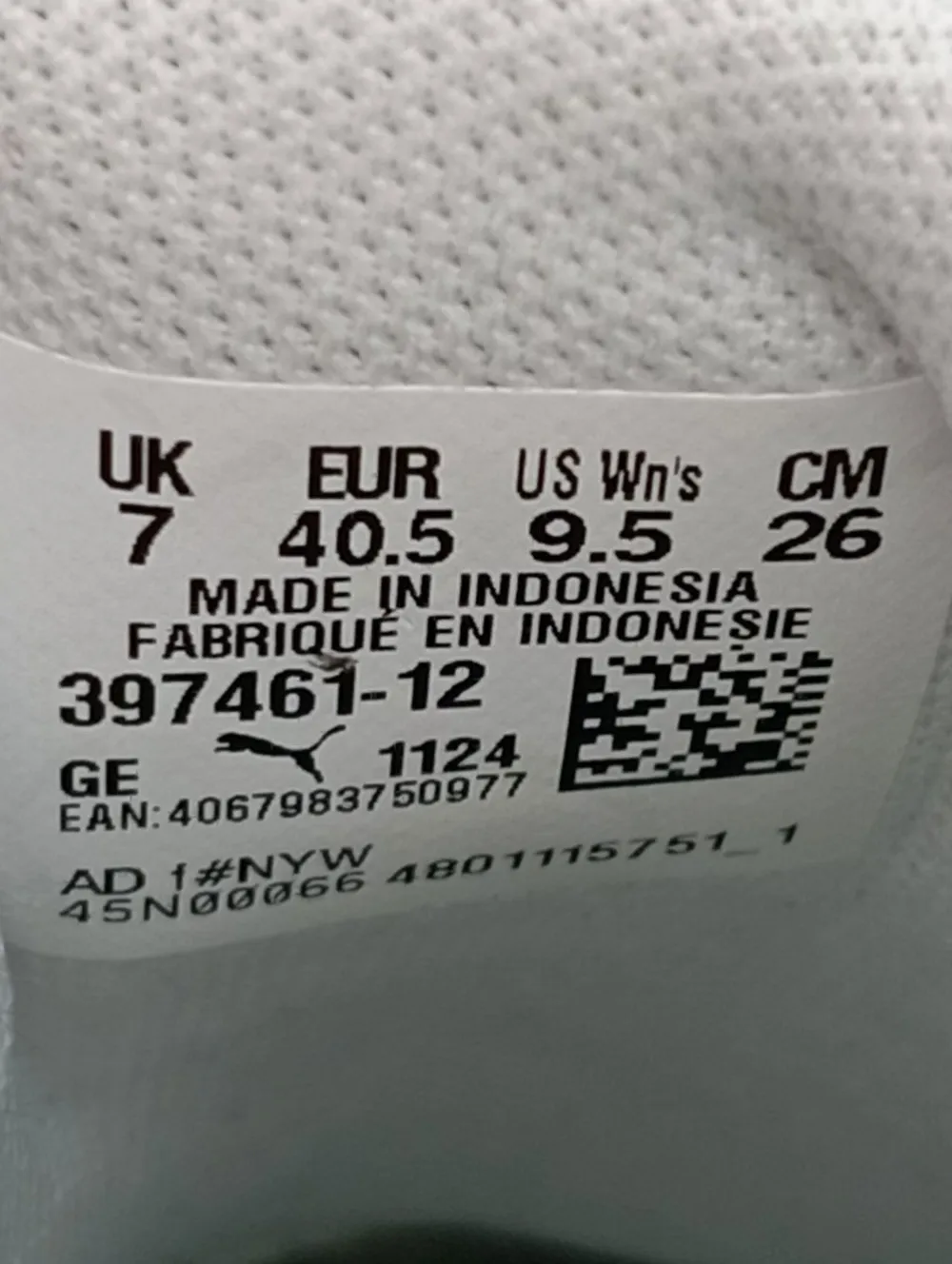 Sneaker>Puma Schnürsneaker Größe 40,5