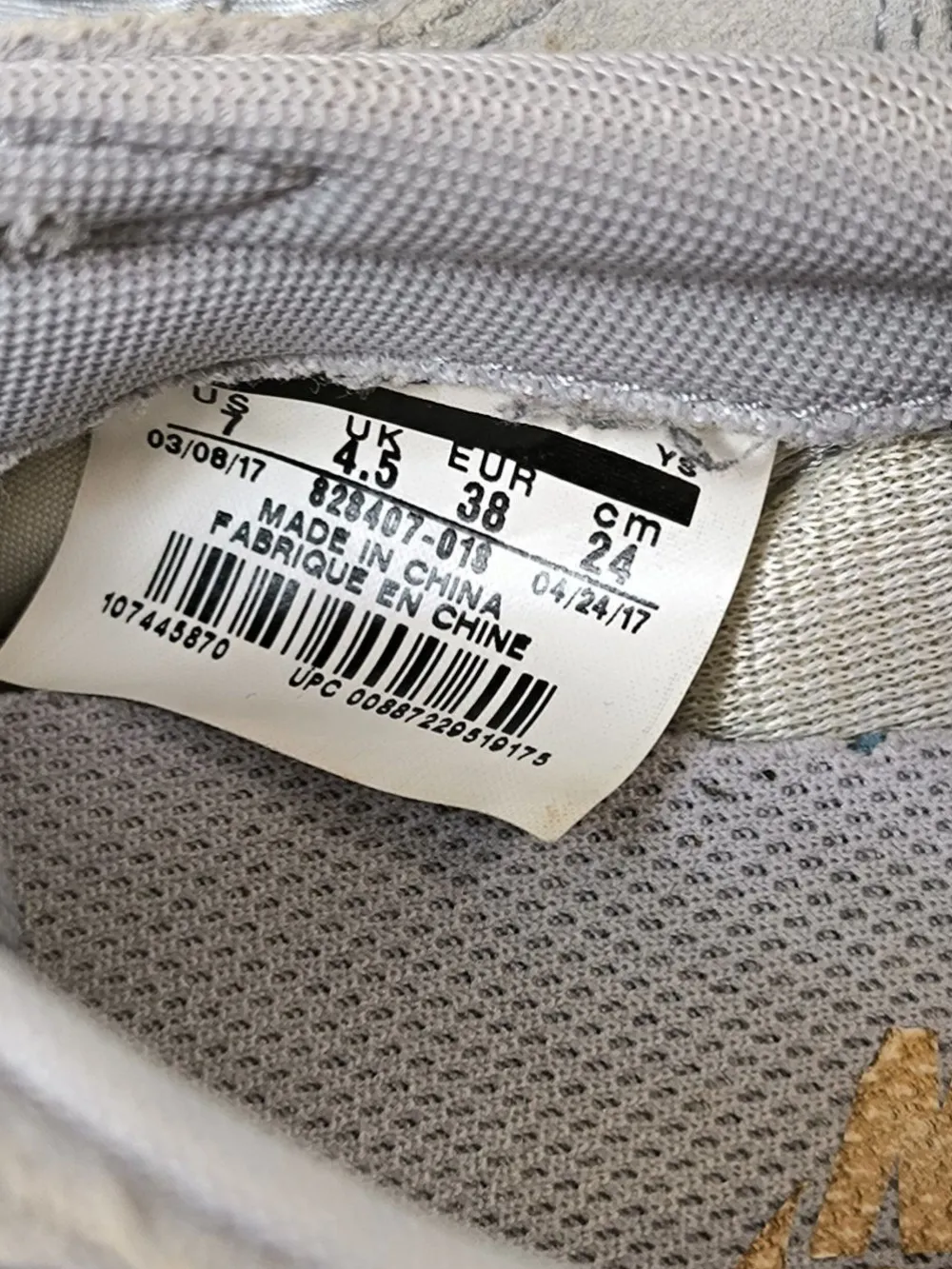 Sneaker>Nike Schnürsneaker Größe 38 hellgrau