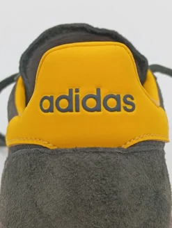 Schnürsneaker Größe 37-Adidas Discount