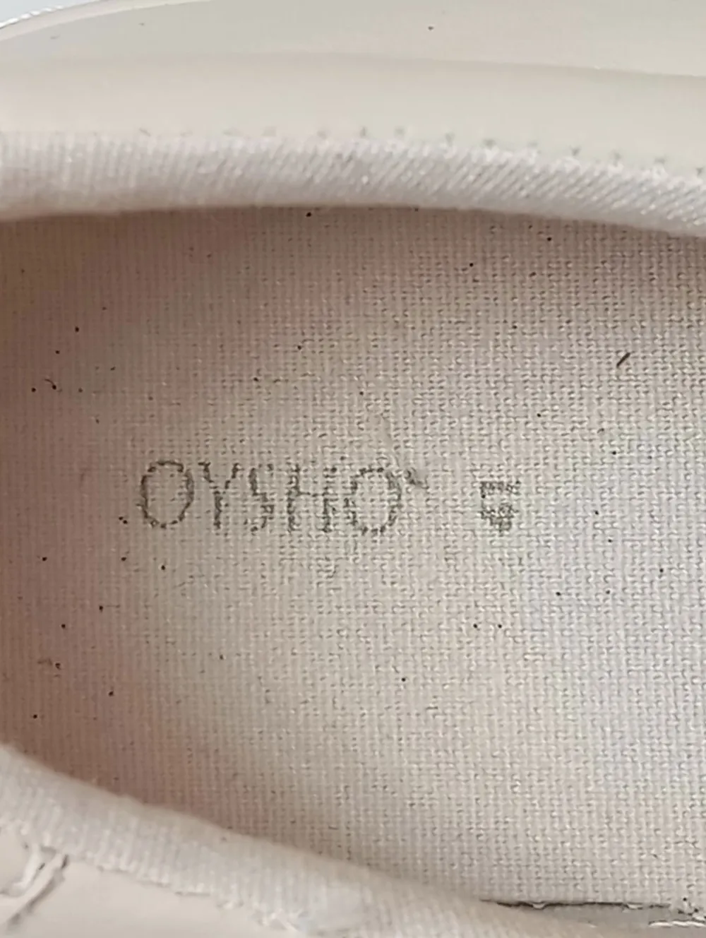 Sneaker>Oysho Schnürsneaker Größe 41 wollweiß