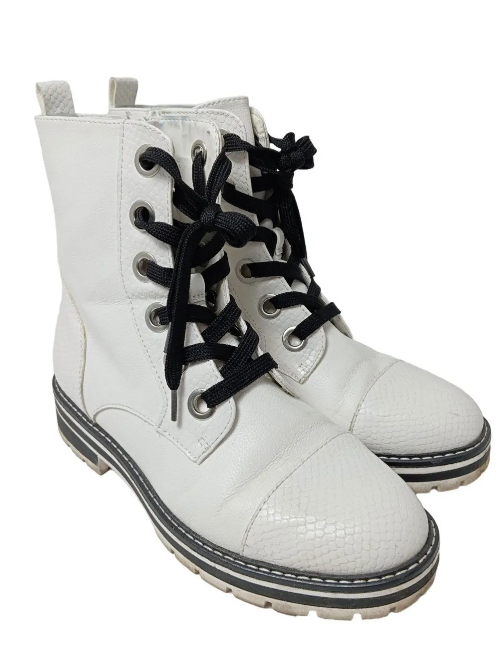 Schnür-Stiefeletten Größe 38-Catwalk Sale