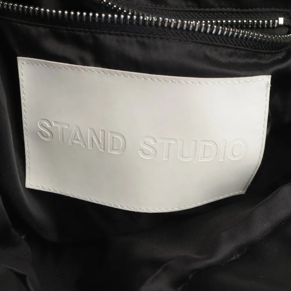 Schultertasche-STAND STUDIO