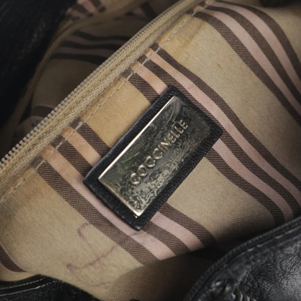 Schultertaschen>Coccinelle Schultertasche schwarz