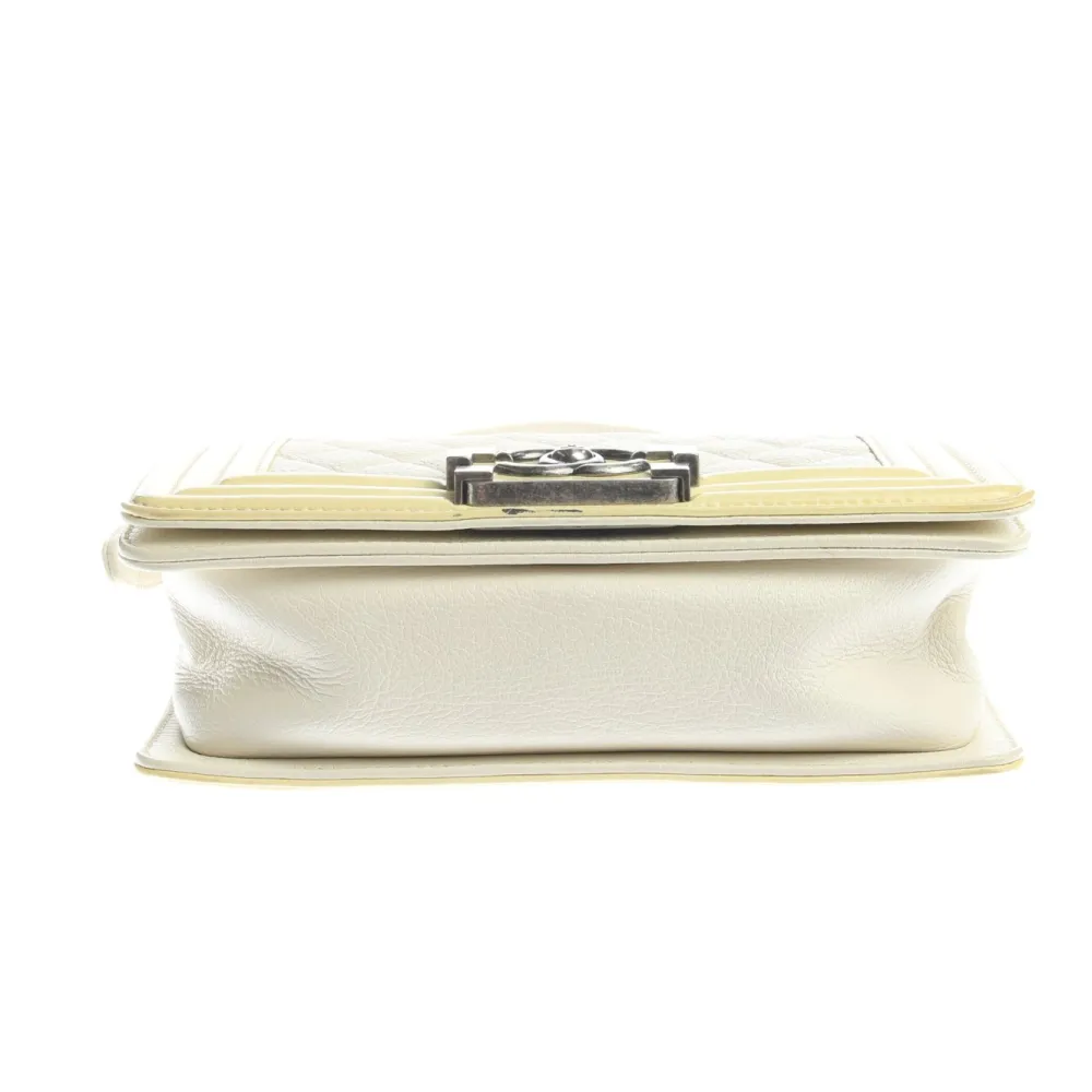 Schultertaschen>Chanel Schultertasche weiß