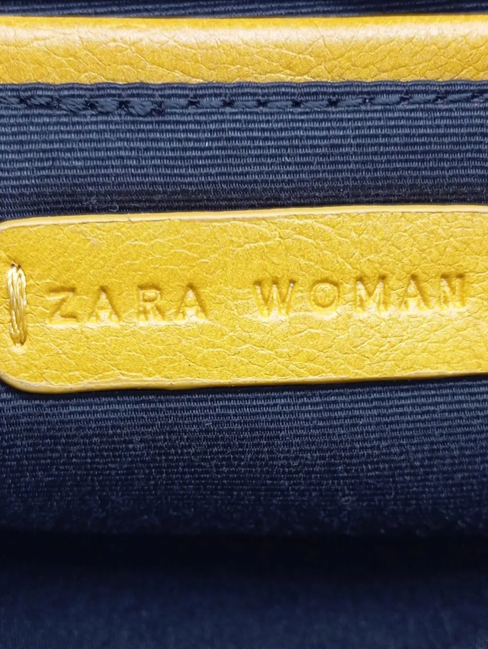 Schultertasche-Zara Woman Best