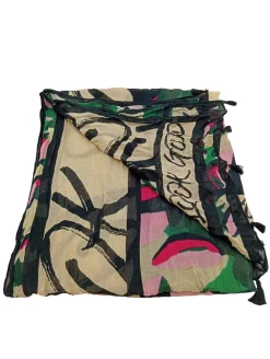 Schultertuch-Jones Hot