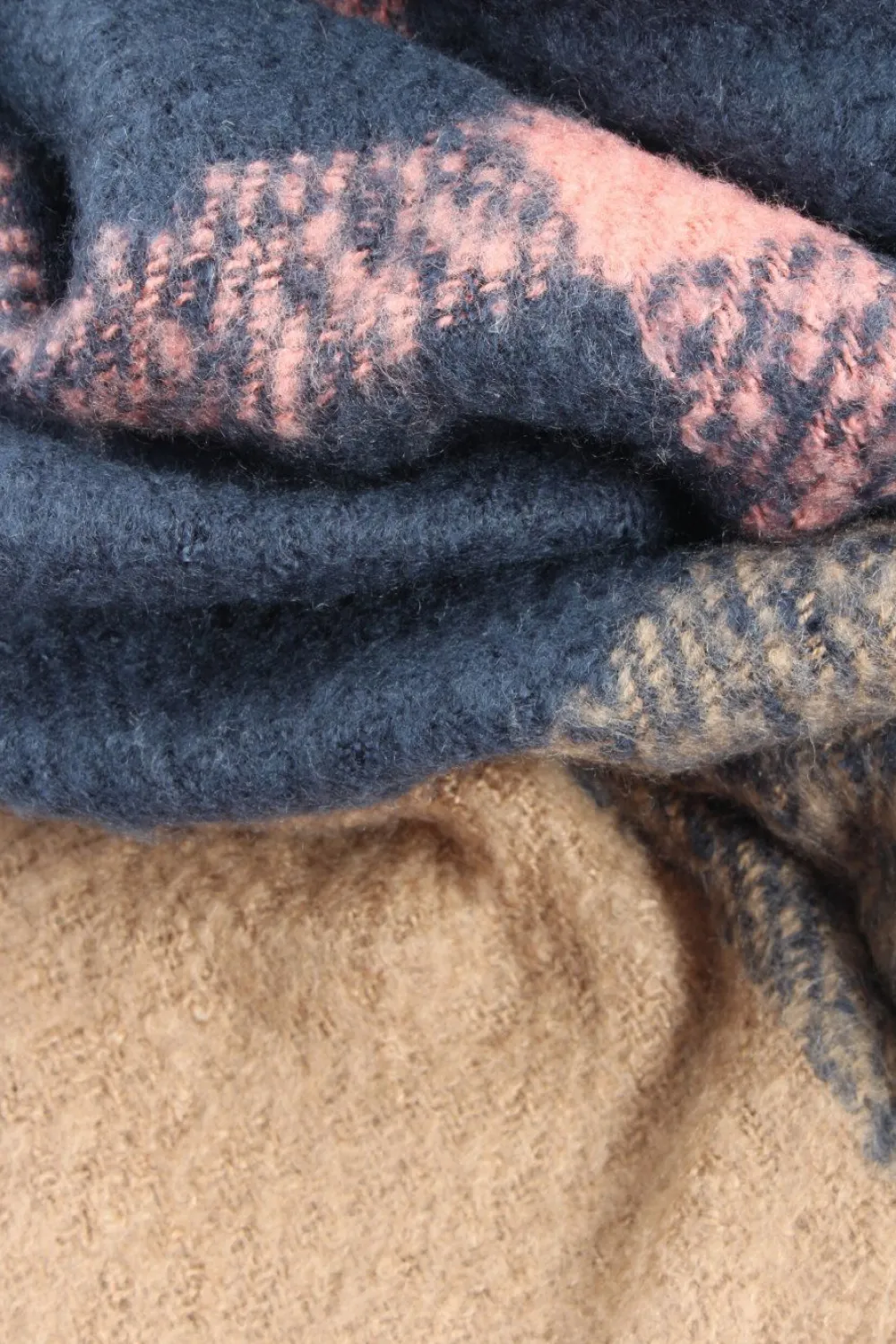 Tücher>Galeries lafayette Schultertuch