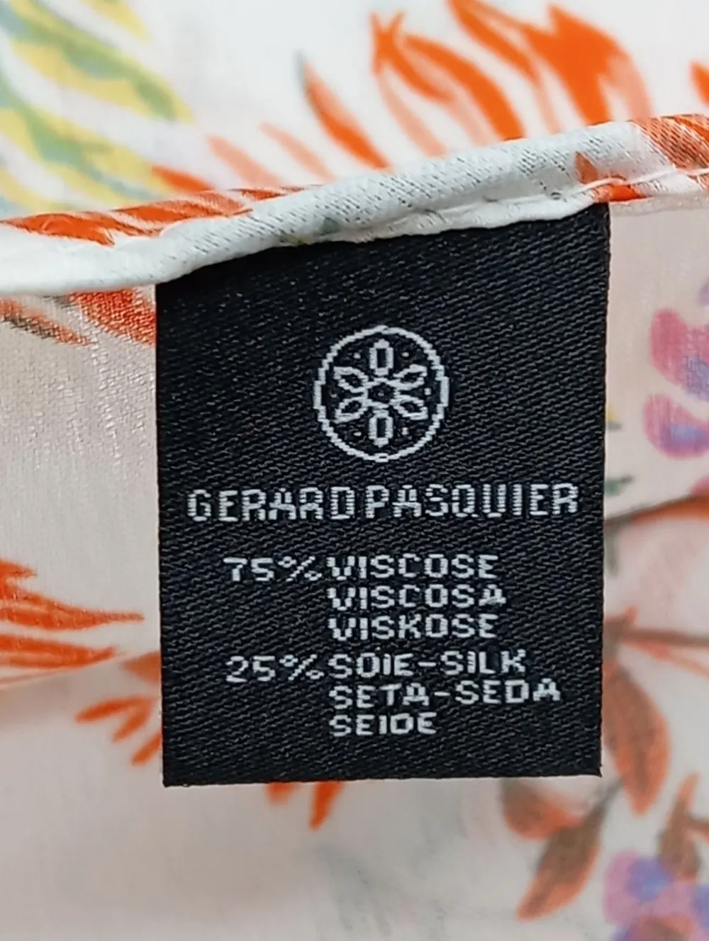 Tücher>Gerard Pasquier Schultertuch