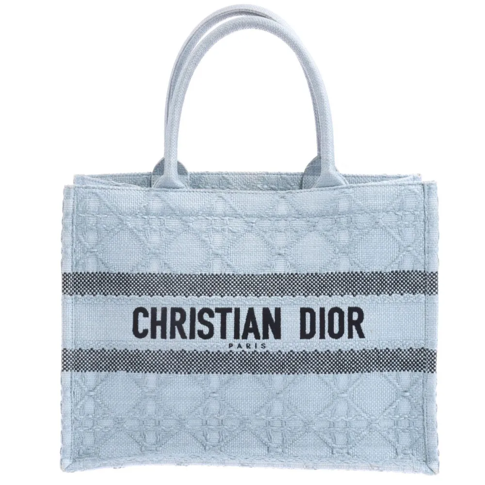 Shopper-Dior Clearance
