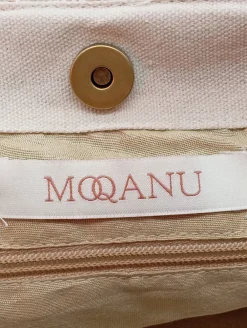 Shopper><noscript><img width=