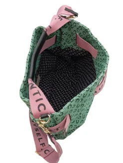 Shopper><noscript><img width=