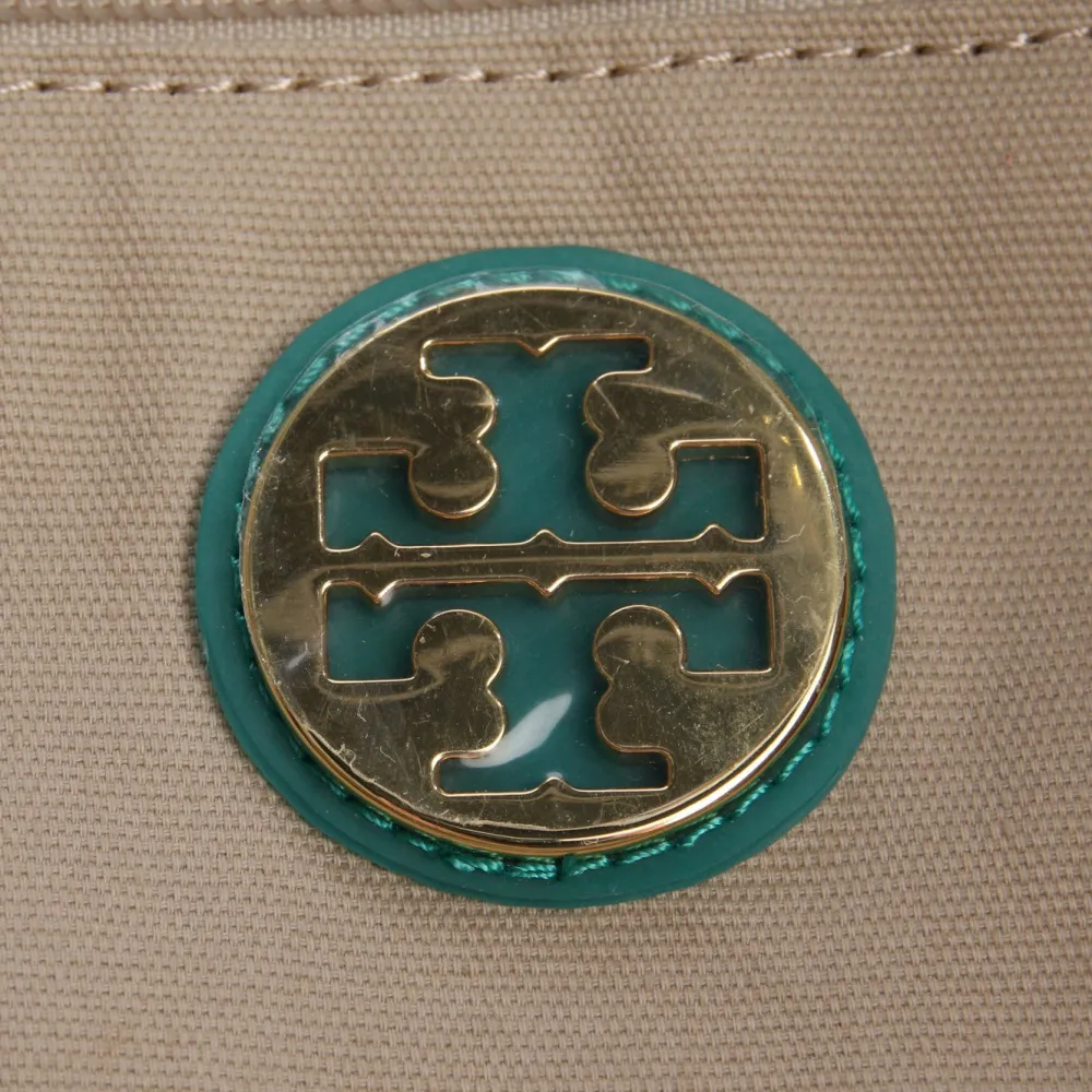 Shopper-Tory Burch Discount