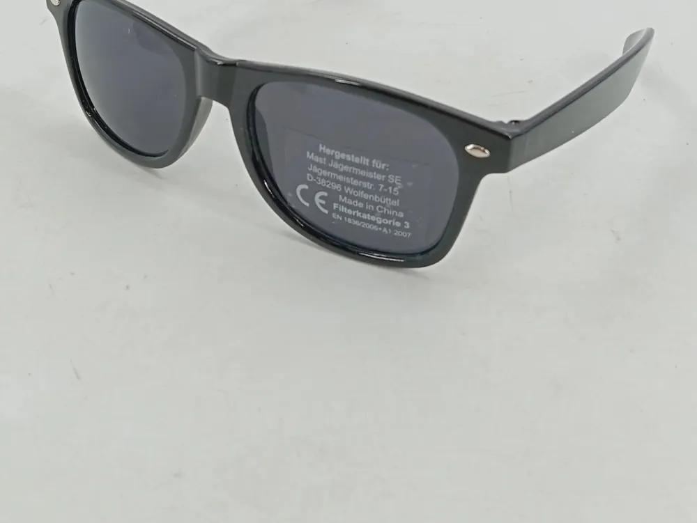 Sonnenbrillen> Sonnenbrille mehrfarbig