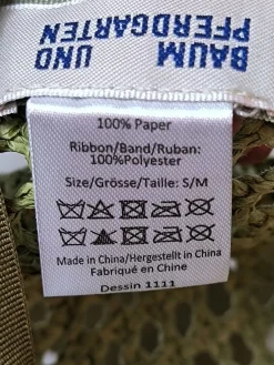 Sonnenhut-Baum und Pferdgarten Clearance