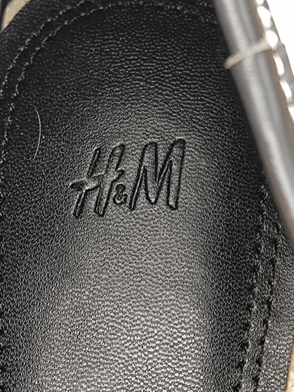 Pumps>H&M Spitz-Pumps Größe 42 wollweiß