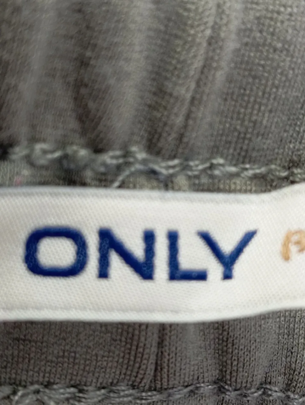 Sporthose Größe 40-Only Clearance