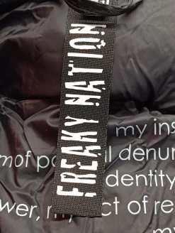 Westen><noscript><img width=