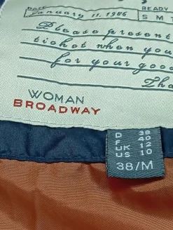 Westen><noscript><img width=