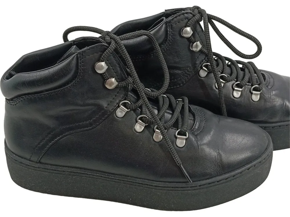 Stiefel> Stiefel Größe 36 schwarz