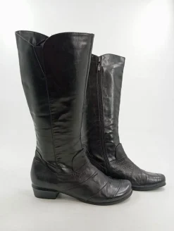 Stiefel Größe 38- New