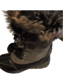 Stiefel Größe 38- New