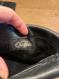 Stiefel><noscript><img width=