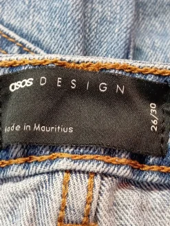 Jeans><noscript><img width=