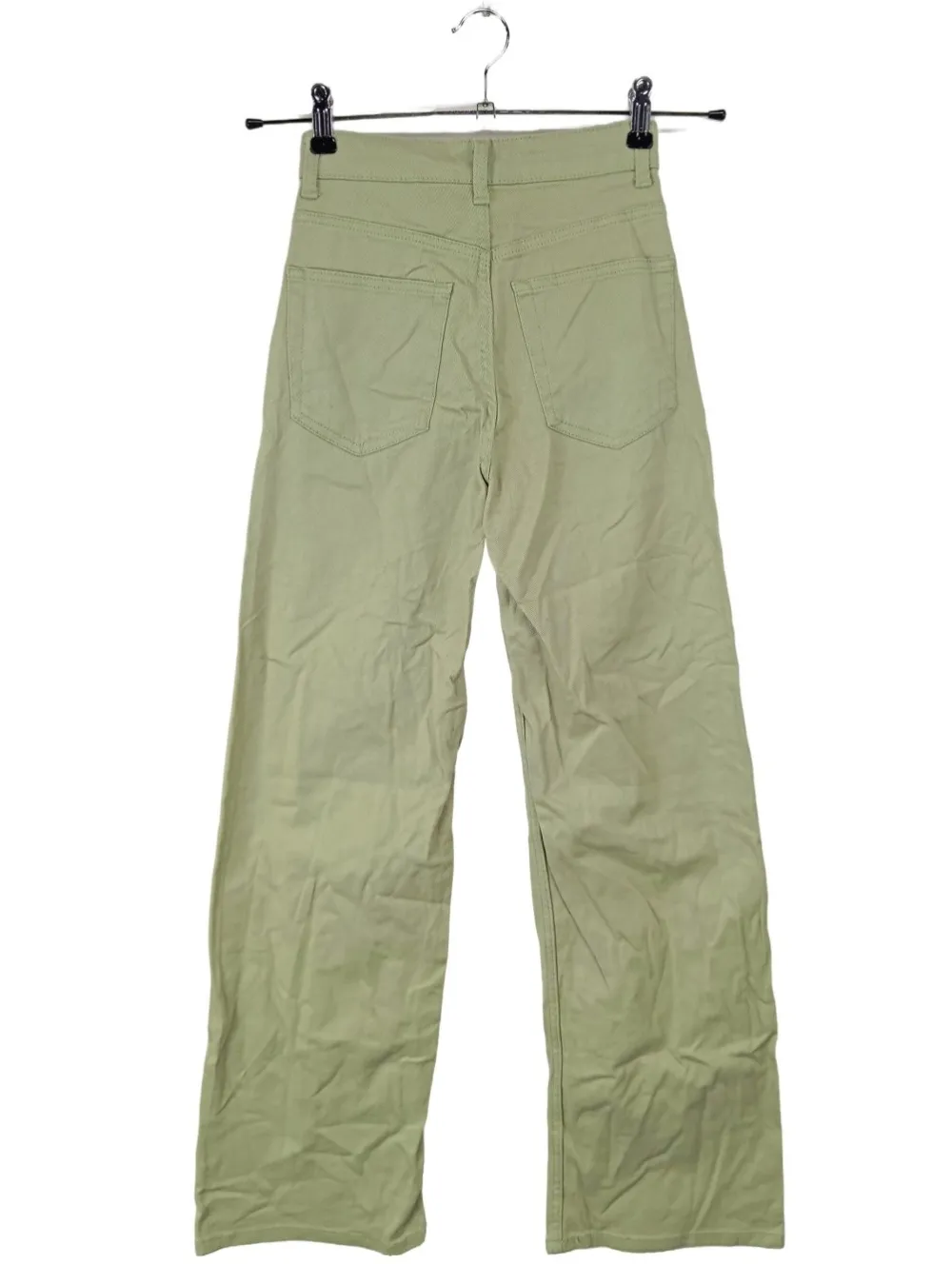 Jeans>H&M Divided Straight-Leg Jeans Größe 32 khaki