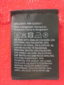 Strickbekleidung><noscript><img width=