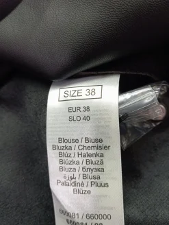 Twin Sets><noscript><img width=