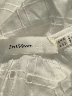 Twin Sets><noscript><img width=