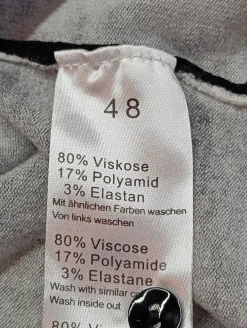 Twin Sets><noscript><img width=