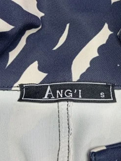 Twin Sets><noscript><img width=