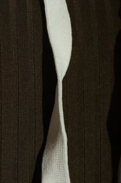 Twin Sets><noscript><img width=