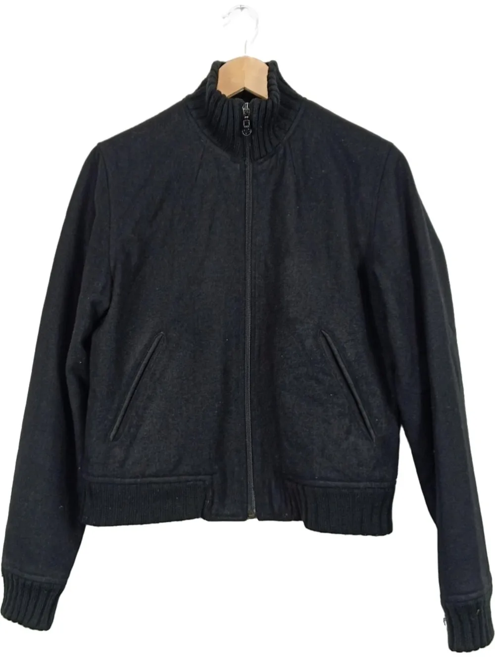 Strickbekleidung> Strickjacke Größe 36 grau