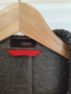 Strickjacke Größe 42-Cinque Outlet