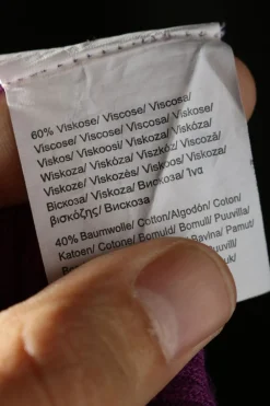 Strickbekleidung><noscript><img width=