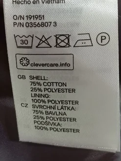 Strickbekleidung><noscript><img width=