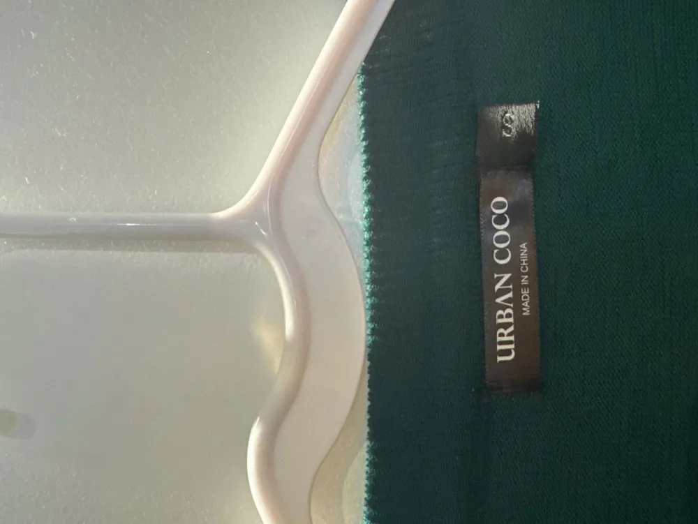 Strickbekleidung> Strickjacke Größe 36 grün