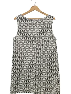 Kleider>United Colors of Benetton Strickkleid Größe 40 weißschwarz