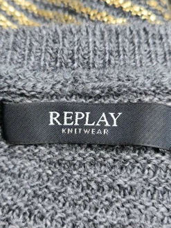 Pullover><noscript><img width=