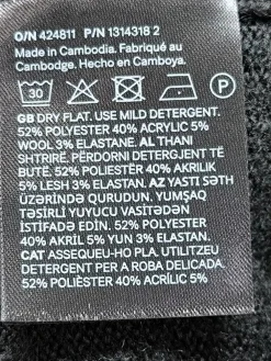 Pullover><noscript><img width=