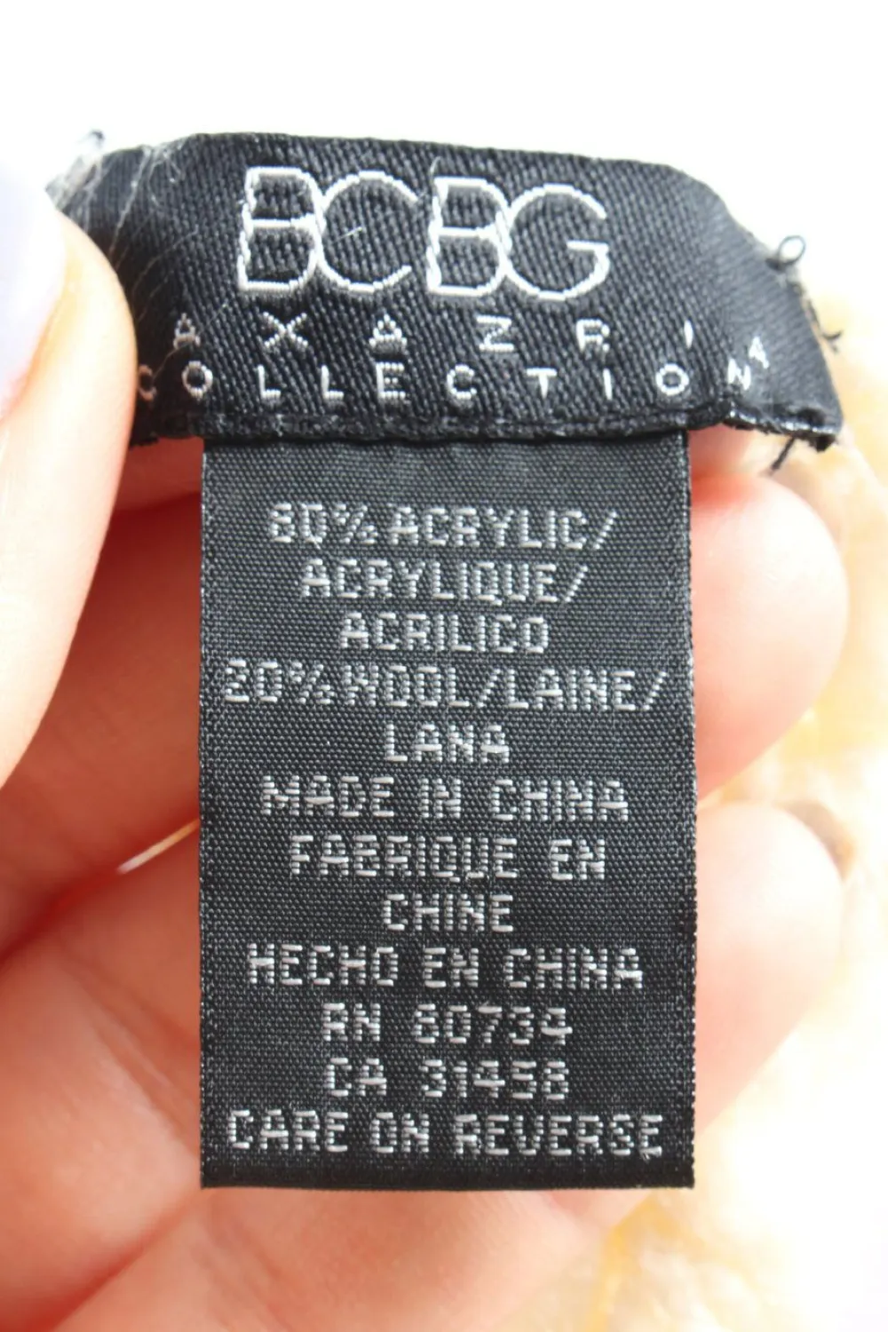 Schals>BCBG Strickschal creme