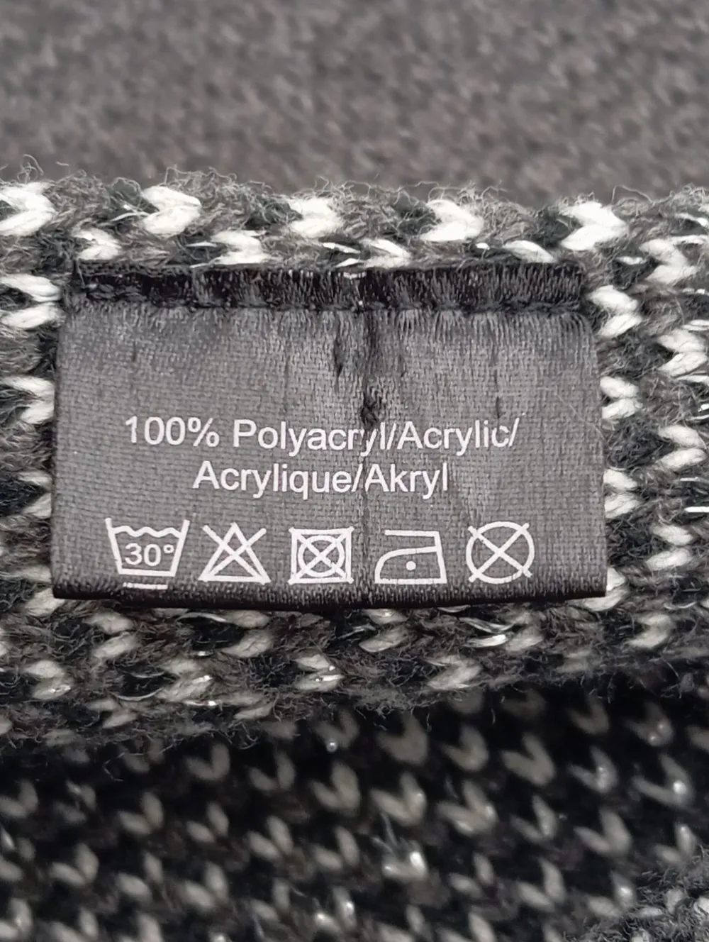 Strickschal-Samaya Outlet