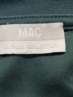 Shirts><noscript><img width=