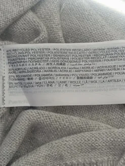 Westen><noscript><img width=