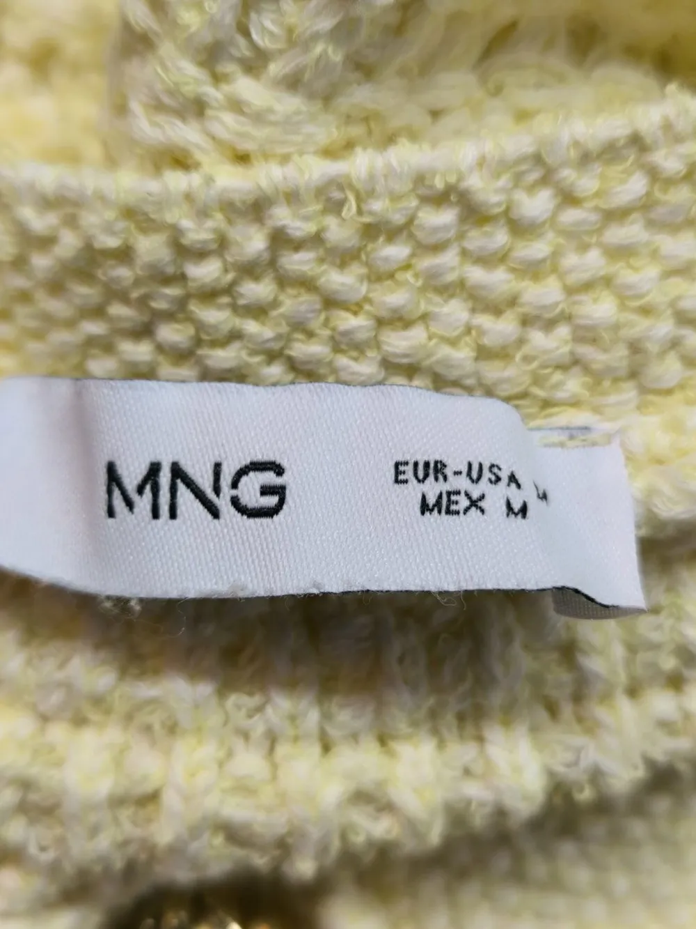 Westen>MNG Strickweste Größe 38 blassgelb